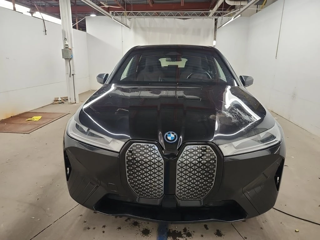 BMW iX * XDRIVE50 * CARFAX *  - изображение 8