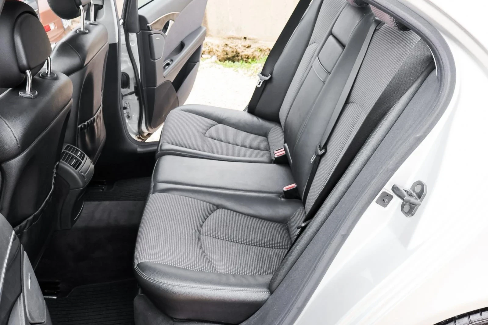 Mercedes-Benz E 320 Avangarde redovi | Mobile.bg � ����������� 12