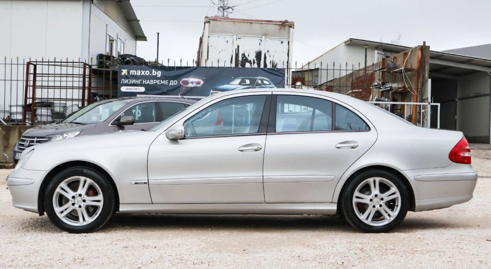 Mercedes-Benz E 320 Avangarde redovi - изображение 4