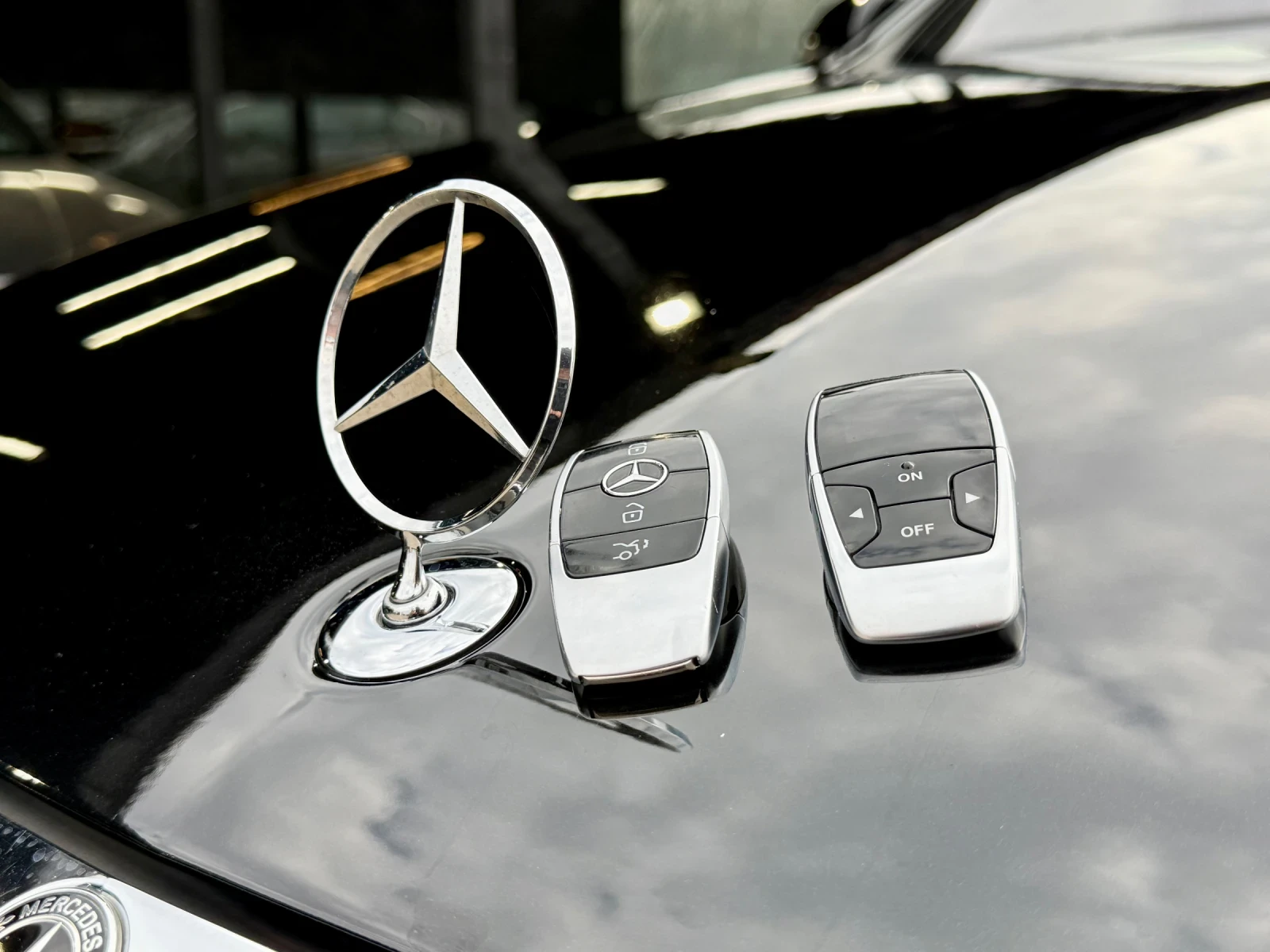 Mercedes-Benz S 350 Facelift* FULLMAX* Distronik* NigthVision* Телевиз, снимка 14 - Автомобили и джипове - 53719938