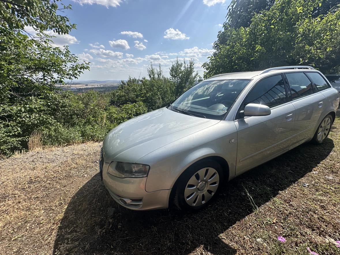 Audi A4 2.0TDI Avant, снимка 5 - Автомобили и джипове - 53981552