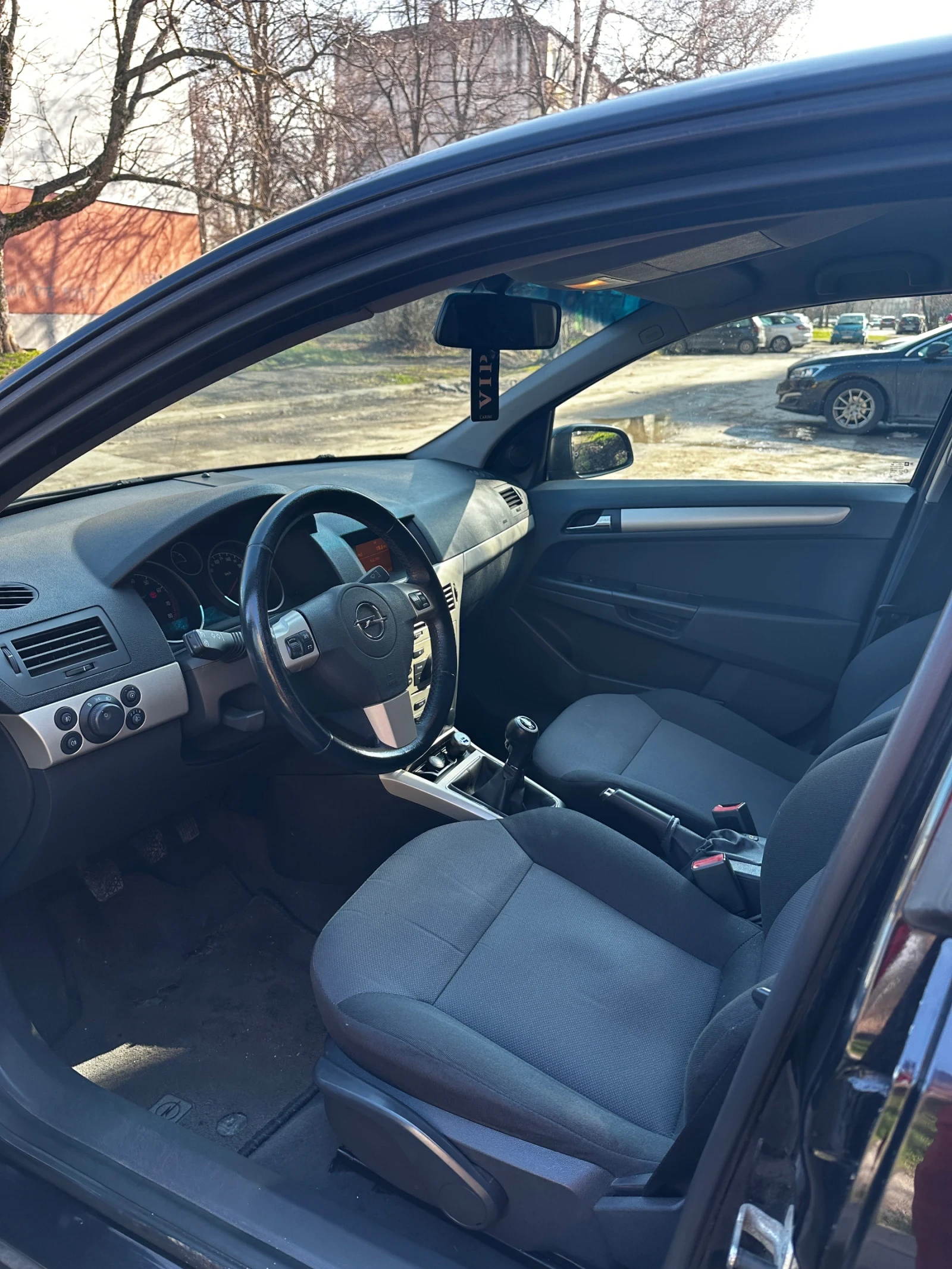 Opel Astra H 1.8 бензин, 140 к.с, снимка 4 - Автомобили и джипове - 53987804