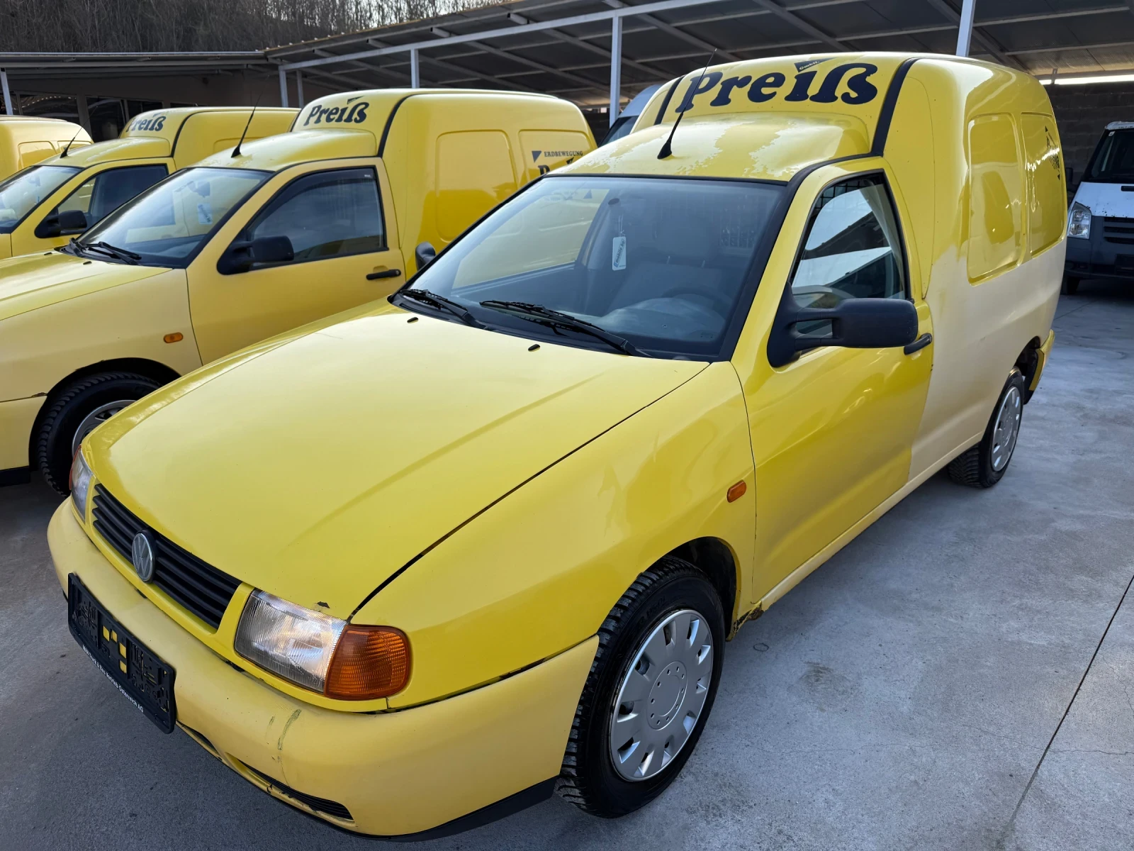 VW Caddy 1.9SDI 5 БРОЯ, снимка 8 - Автомобили и джипове - 54069085