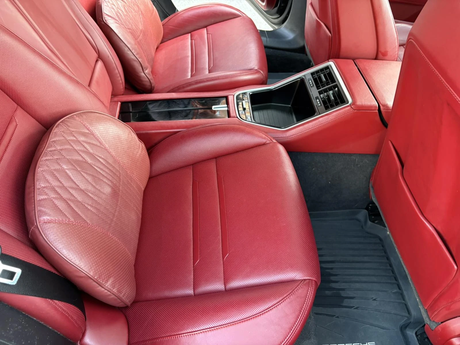 Porsche Panamera, снимка 14 - Автомобили и джипове - 54073121