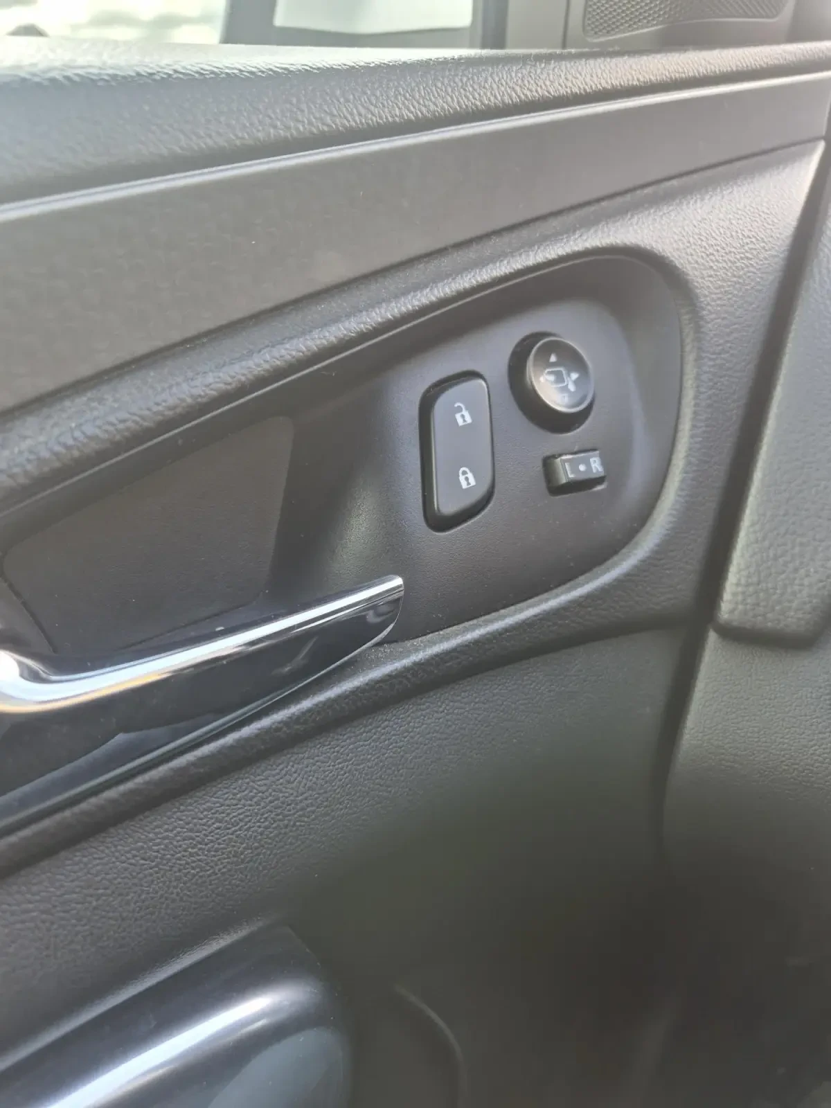 Opel Insignia drive, снимка 11 - Автомобили и джипове - 54597461