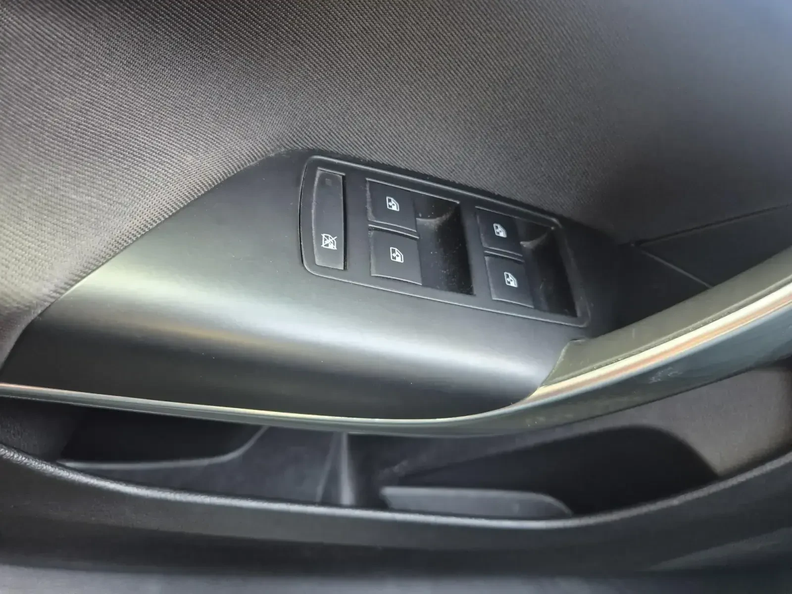 Opel Insignia drive, снимка 12 - Автомобили и джипове - 54597461