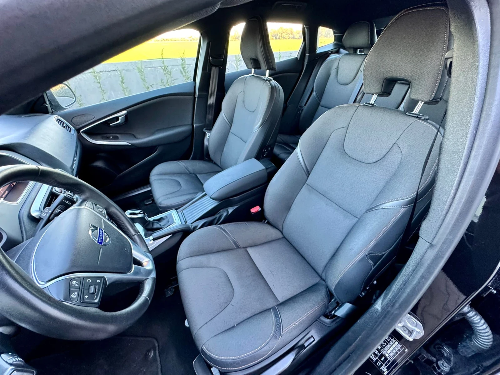 Volvo V40 Cross Country БАРТЕР/ЛИЗИНГ, снимка 7 - Автомобили и джипове - 54598981