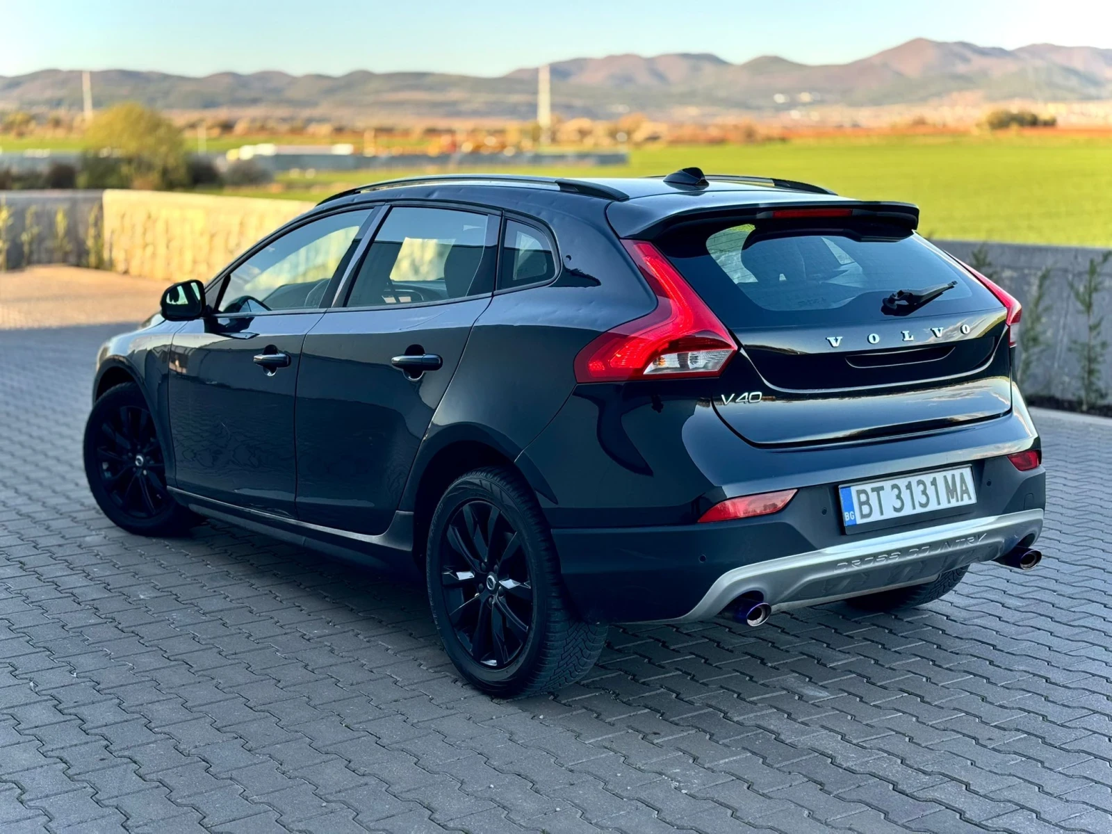 Volvo V40 Cross Country БАРТЕР/ЛИЗИНГ, снимка 3 - Автомобили и джипове - 54598981