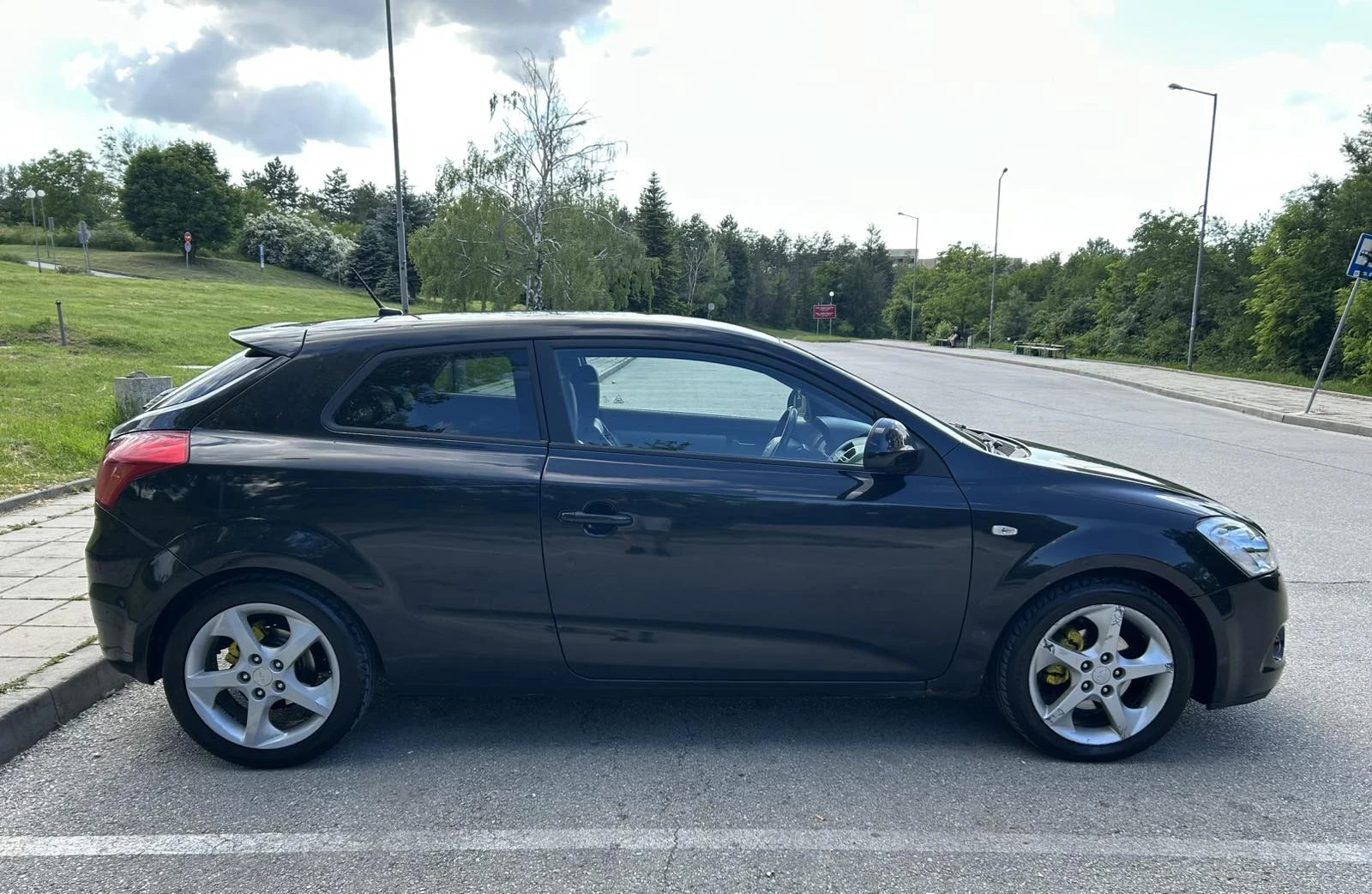 Kia Ceed, снимка 8 - Автомобили и джипове - 54755668