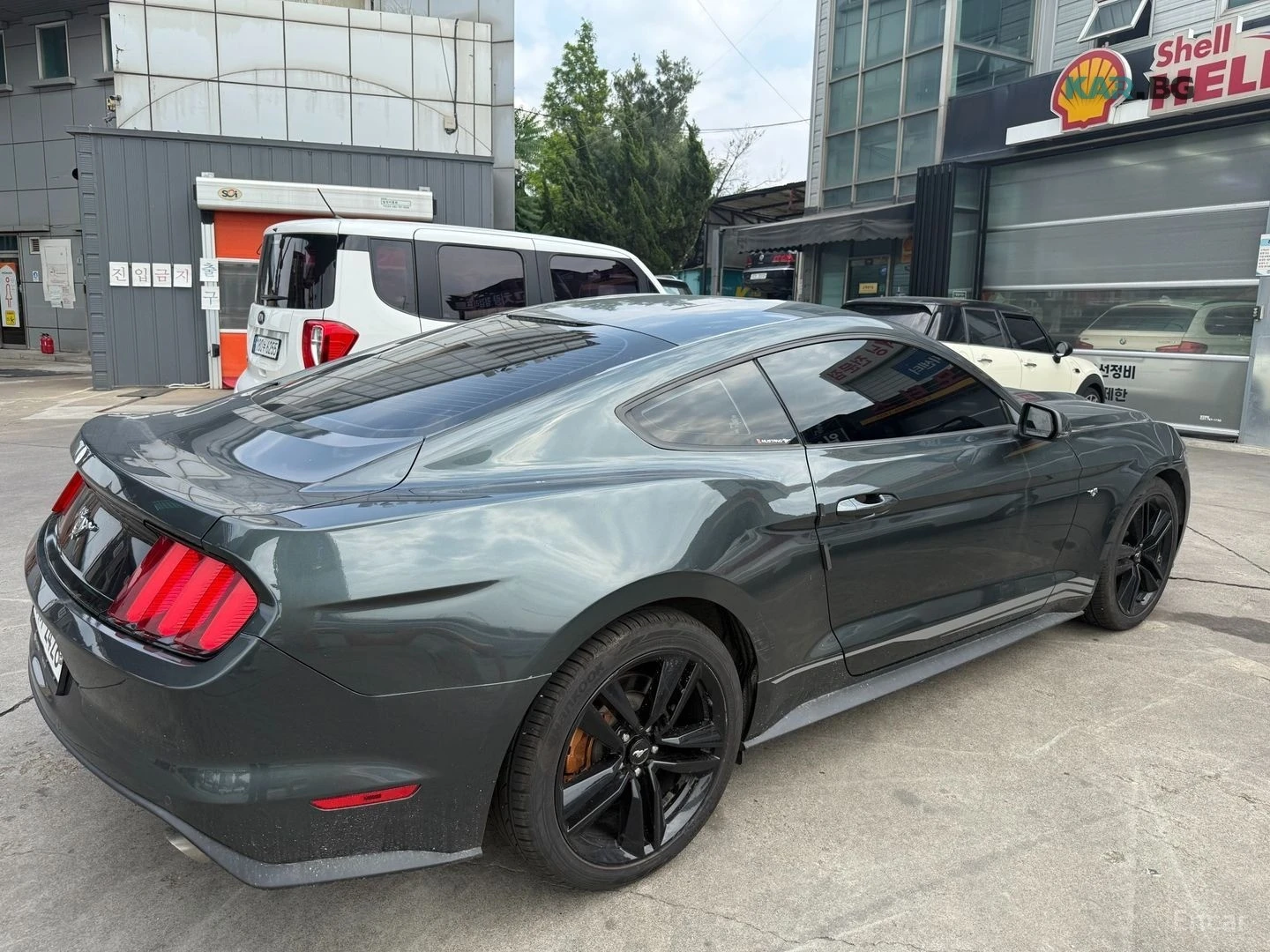 Ford Mustang 2.3 Eco Boost* ПОДГРЕВ* ОБДУХВАНЕ* NAVI* КОЖА, снимка 4 - Автомобили и джипове - 54955576