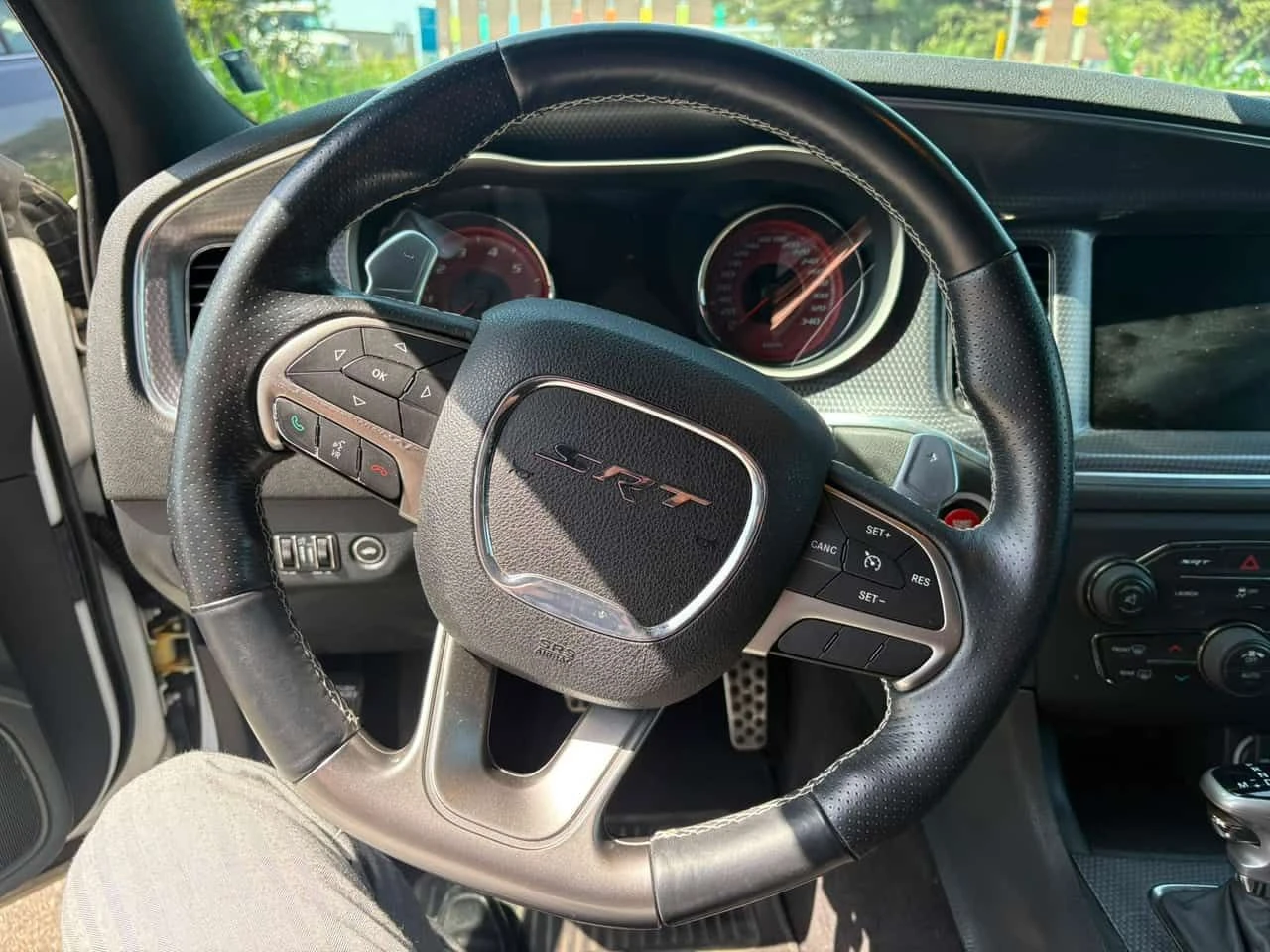 Dodge Charger * SRT Hellcat * CARFAX * ЦЕНА ДО БГ, снимка 11 - Автомобили и джипове - 55140476