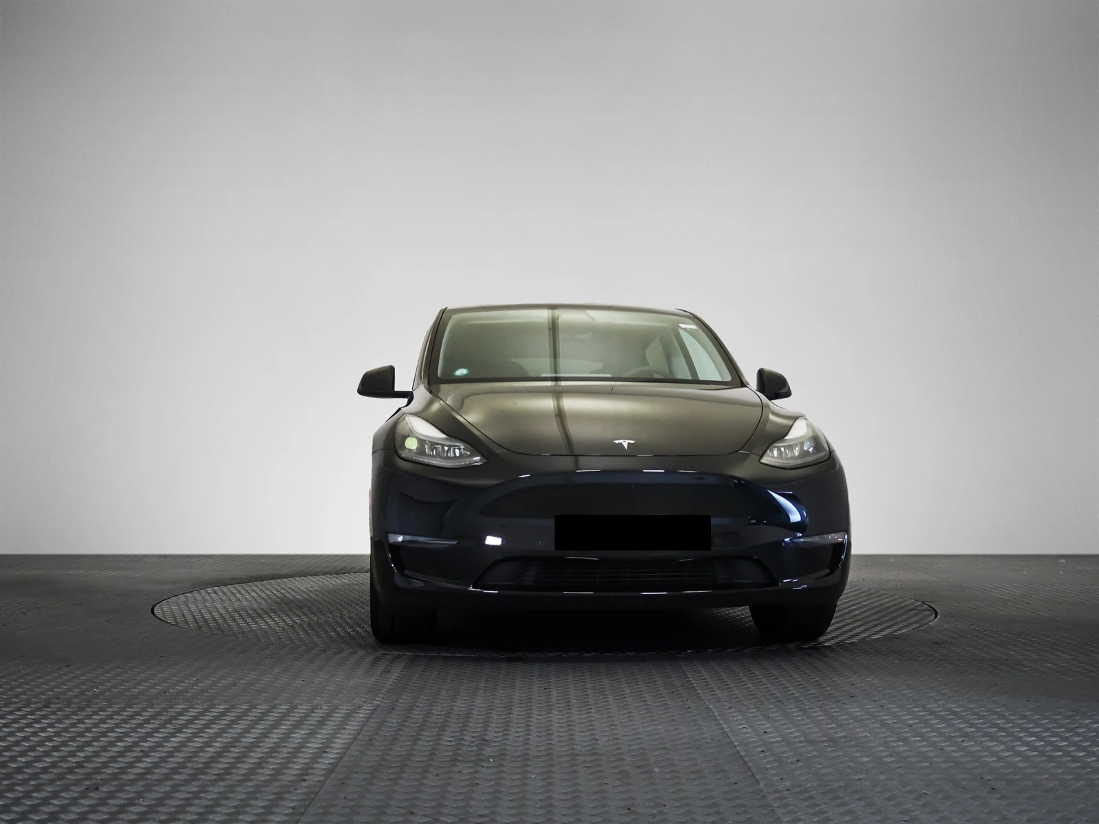 Tesla Model Y Long Range Dual Motor  46650 KM, снимка 7 - Автомобили и джипове - 55630602