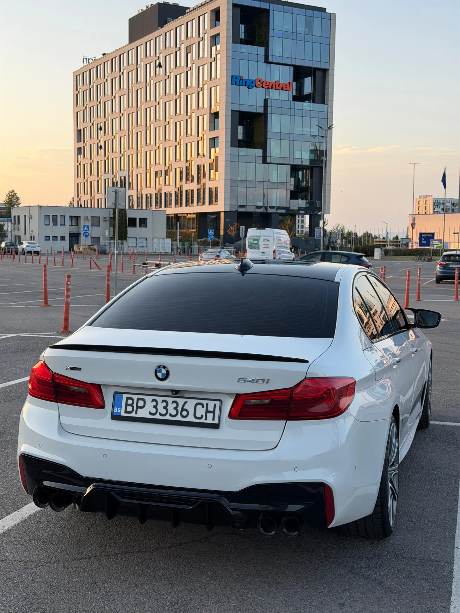 BMW 540 TOP/FULL/4x4, снимка 6 - Автомобили и джипове - 55647012