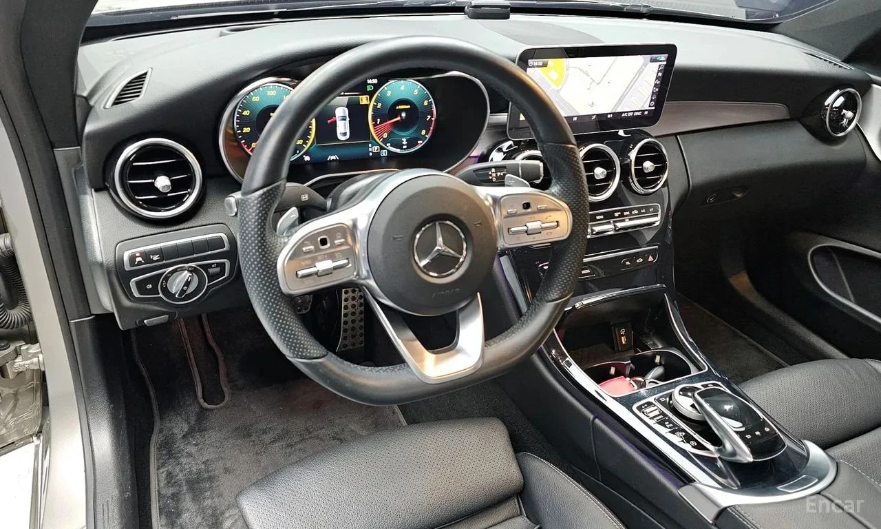 Mercedes-Benz C 200 * Coupe * КРАЙНА ЦЕНА ДО БЪЛГАРИЯ, снимка 7 - Автомобили и джипове - 55886554