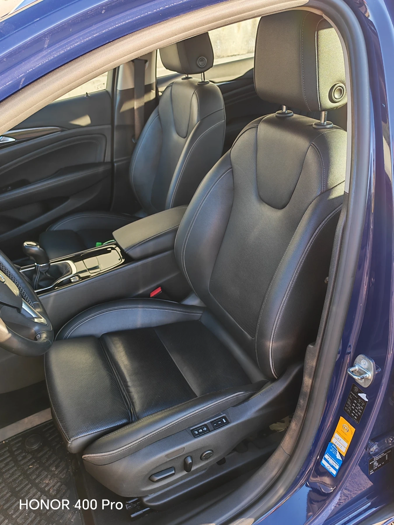 Opel Insignia Перфектен, снимка 10 - Автомобили и джипове - 56136934