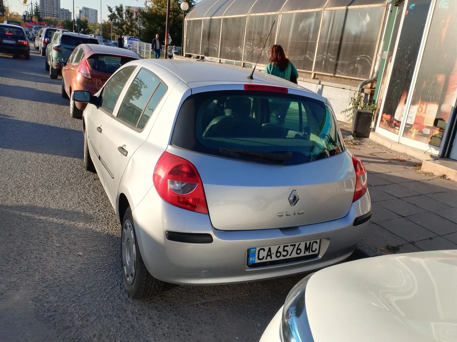 Renault Clio, снимка 3 - Автомобили и джипове - 56485867