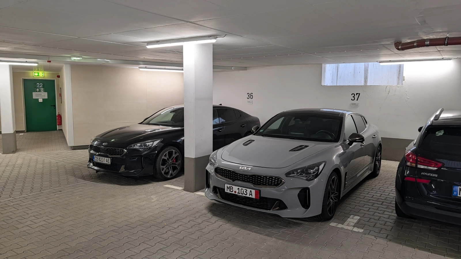 Kia Stinger GT 3.3 T-GDI AWD �������� | Mobile.bg � ����������� 7