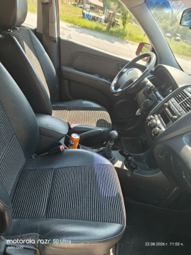 Kia Sportage 2.0 CRDi, 4+ 4, Klimatik, 113 k.c., снимка 9