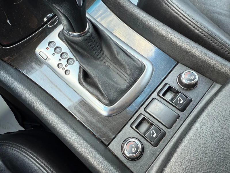 Infiniti Ex30 Всички екстри!, снимка 11 - Автомобили и джипове - 45974880