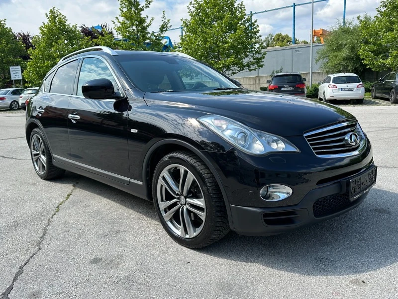 Infiniti Fx 30 Всички екстри!, снимка 5 - Автомобили и джипове - 45974880