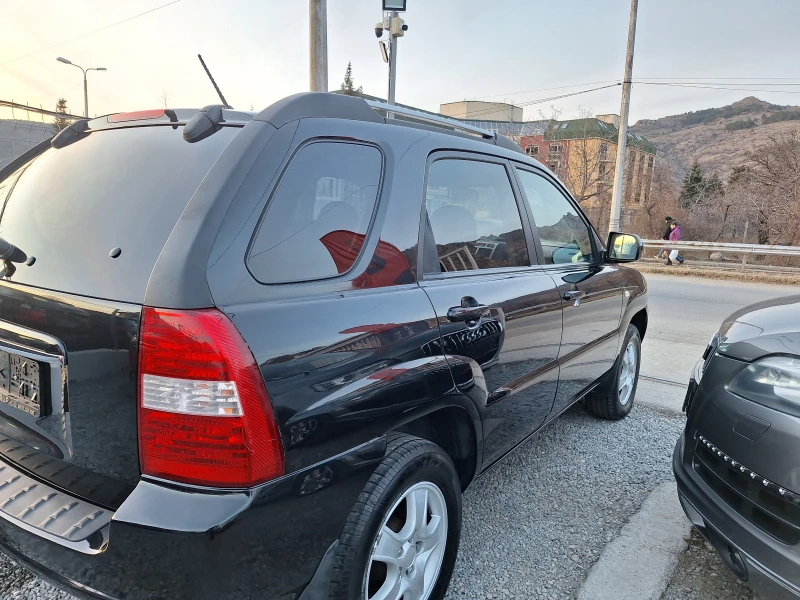 Kia Sportage 2.0 I GPL, снимка 4 - Автомобили и джипове - 49120326