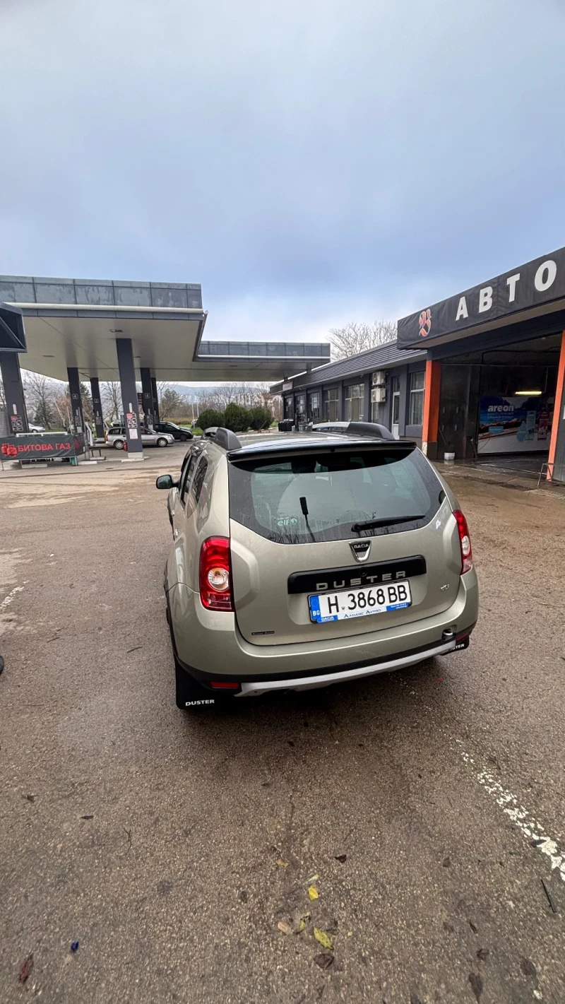 Dacia Duster, снимка 4 - Автомобили и джипове - 52705172