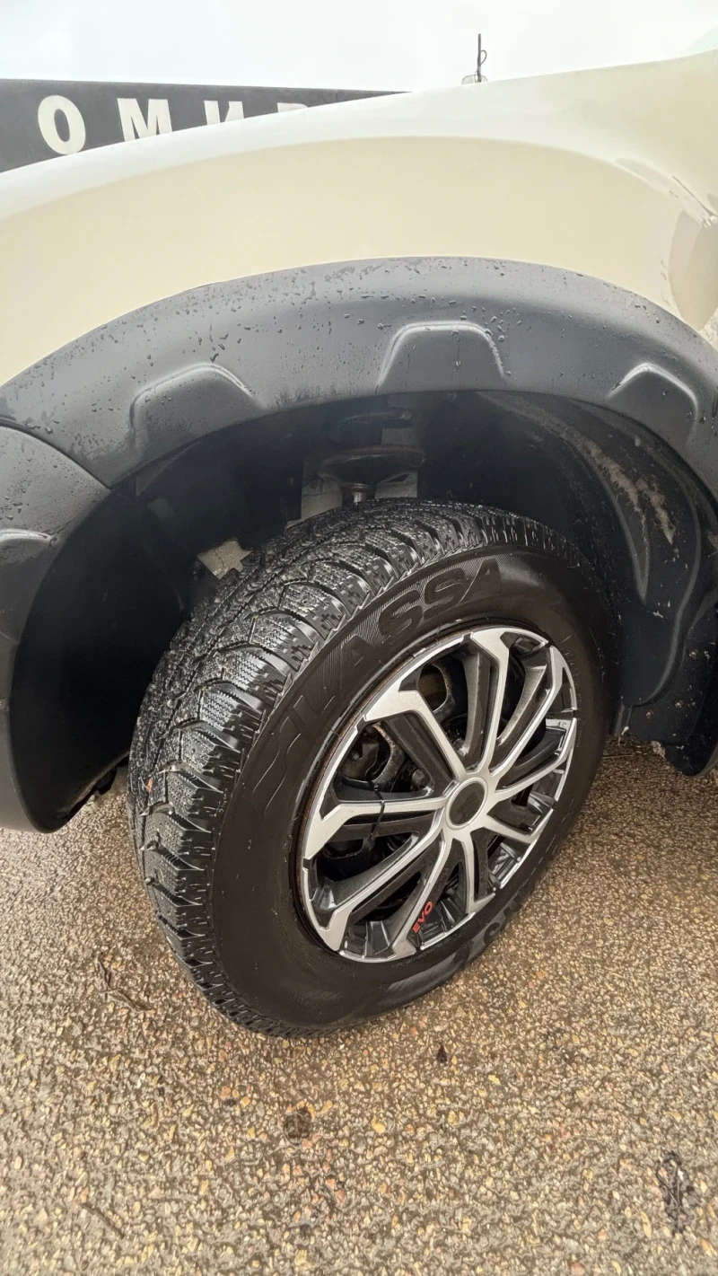 Dacia Duster, снимка 7 - Автомобили и джипове - 52705172