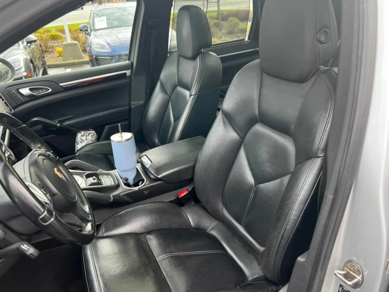 Porsche Cayenne 2013 AWD * ПРЕДСТАВИТЕЛСТВО НА PORSCHE * , снимка 9 - Автомобили и джипове - 52796037