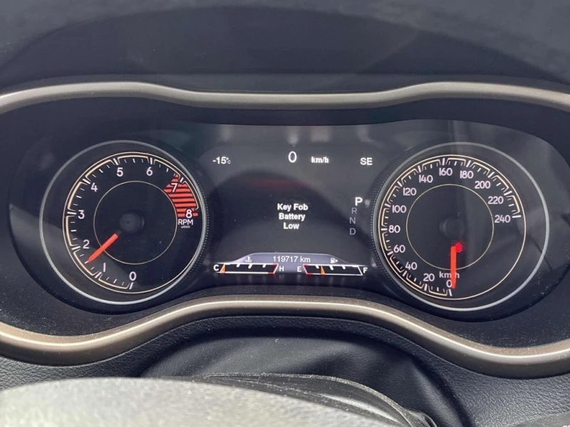 Jeep Cherokee * Limited * CARFAX * ЦЕНА ДО БГ, снимка 9 - Автомобили и джипове - 53273929