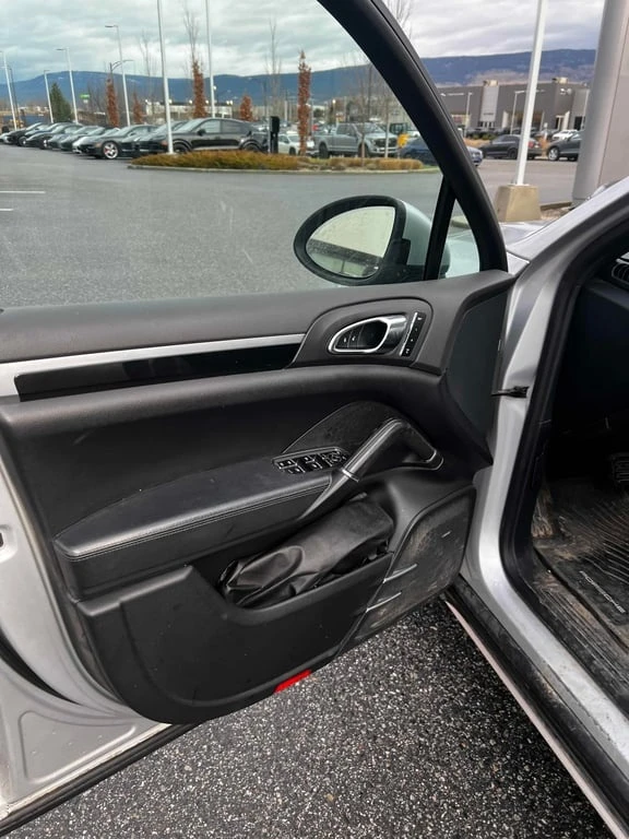 Porsche Cayenne 2013 AWD * ПРЕДСТАВИТЕЛСТВО НА PORSCHE * , снимка 12 - Автомобили и джипове - 52796037