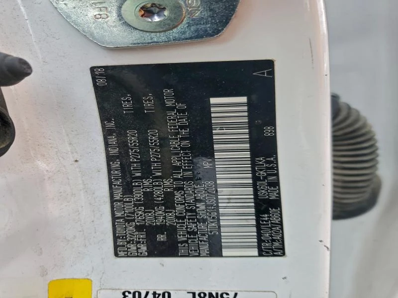 Toyota Sequoia 5.7L 8 Rear-wheel drive - изображение 6