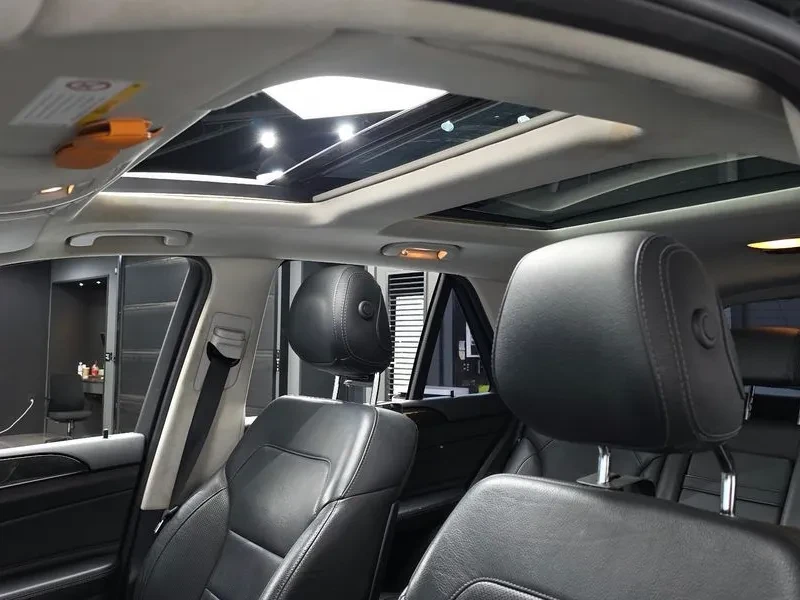 Mercedes-Benz GLE 350 350 D 4Matic, снимка 16 - Автомобили и джипове - 53826770