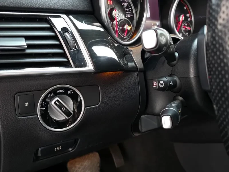 Mercedes-Benz GLE 350 350 D 4Matic, снимка 17 - Автомобили и джипове - 53826770