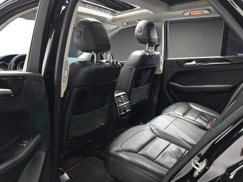 Mercedes-Benz GLE 350 350 D 4Matic, снимка 12 - Автомобили и джипове - 53826770