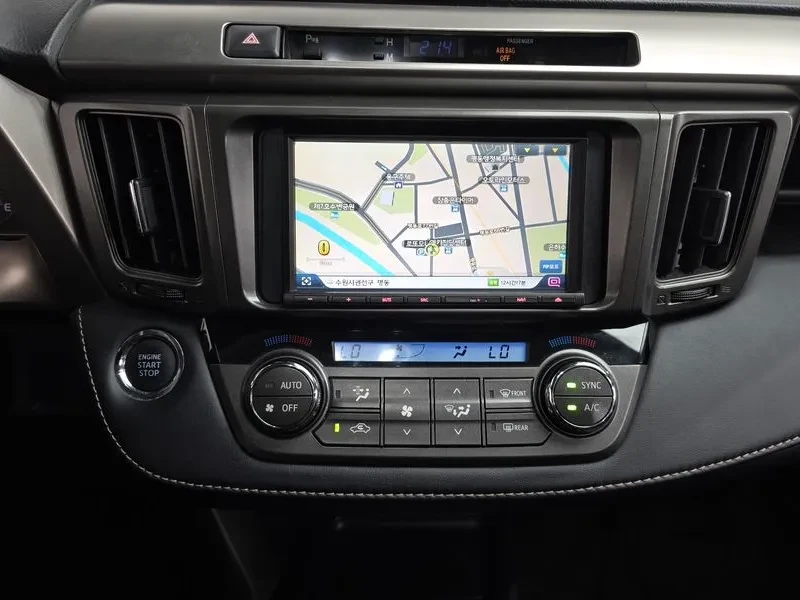 Toyota Rav4, снимка 14 - Автомобили и джипове - 55653081