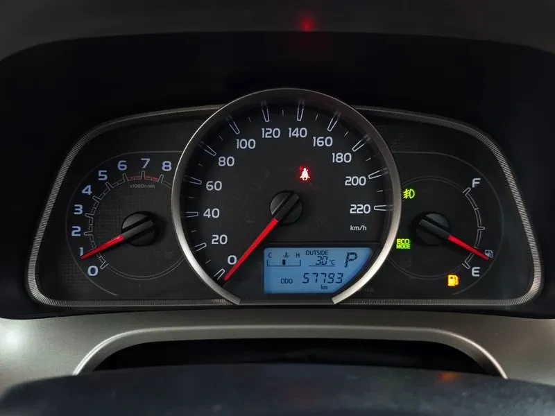 Toyota Rav4, снимка 8 - Автомобили и джипове - 55653081