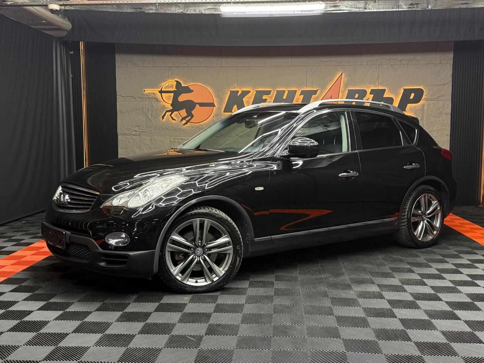 Infiniti Ex30 Всички екстри!
