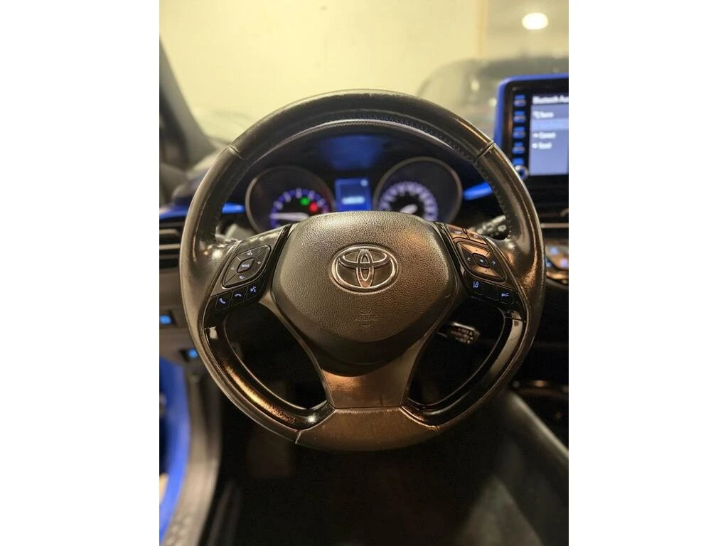 Toyota C-HR * XLE * CARFAX * БЕЗ ПЪРВОНАЧАЛНА ВНОСКА - изображение 10