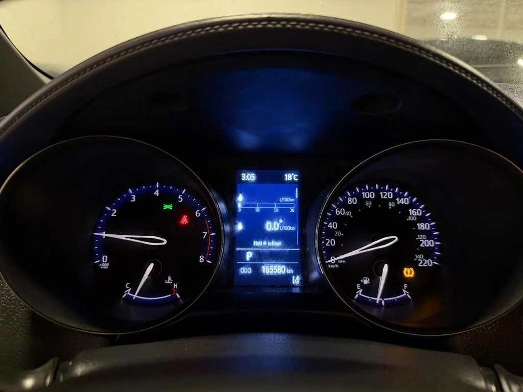 Toyota C-HR * XLE * CARFAX * ��� ������������ ������ | Mobile.bg � ����������� 11