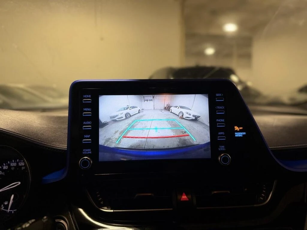 Toyota C-HR * XLE * CARFAX * ��� ������������ ������ | Mobile.bg � ����������� 12