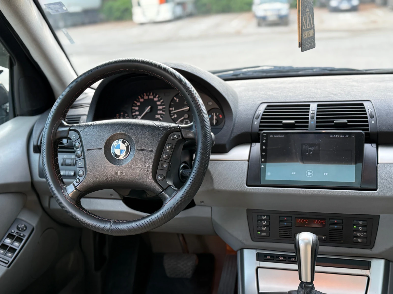 BMW X5 3.0D OBSLUJEN , снимка 7 - Автомобили и джипове - 55038439