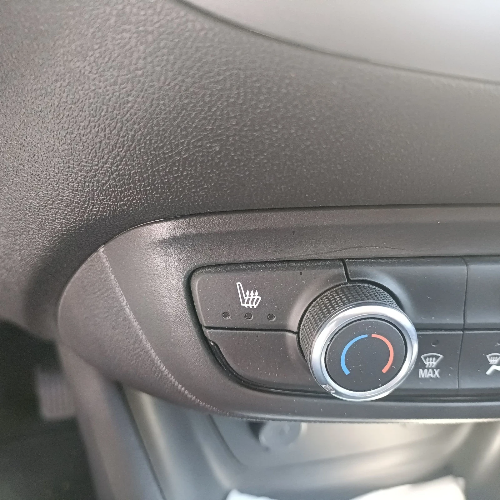 Opel Crossland X, снимка 5 - Автомобили и джипове - 55150705