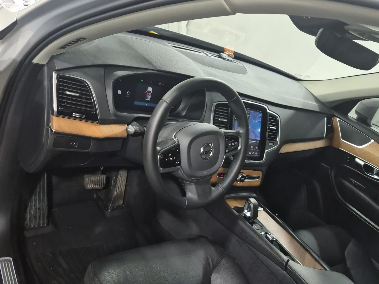 Volvo Xc90 * PLUS BRIGHT THEME * Един собственик * От Volvo *, снимка 6 - Автомобили и джипове - 55949076
