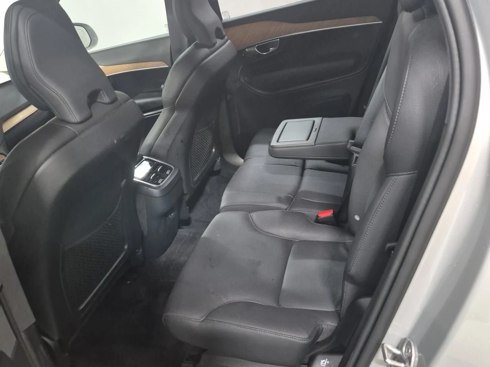 Volvo Xc90 * PLUS BRIGHT THEME * Един собственик * От Volvo *, снимка 10 - Автомобили и джипове - 55949076