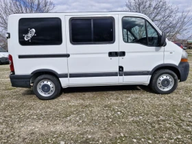 Renault Master 2.5 120DCi 120к.с. Климатик, 6 скорости, 8 местна , снимка 4 - Бусове и автобуси - 53264384