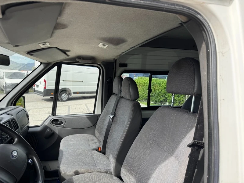 Ford Transit 2.4TDI 9-местен Клима внос Италия  , снимка 14 - Бусове и автобуси - 45128839