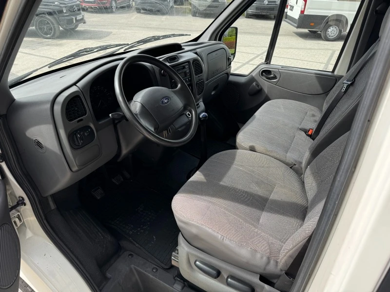 Ford Transit 2.4TDI 9-местен Климатик , снимка 13 - Бусове и автобуси - 45128839