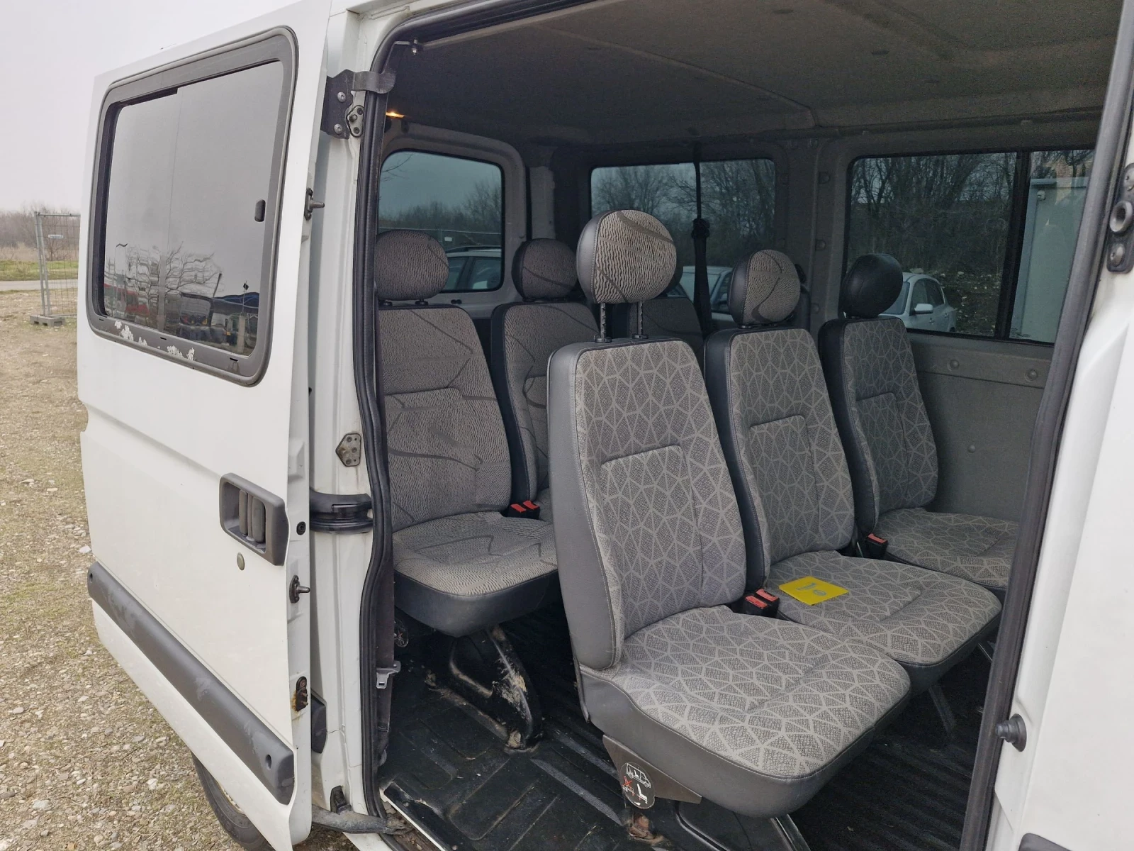 Renault Master 2.5 120DCi 120�.�. ��������, 6 ��������, 8 ������  | Mobile.bg � ����������� 10
