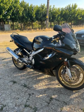 Обява за продажба на Honda Cbr ~3 500 лв. - изображение 3