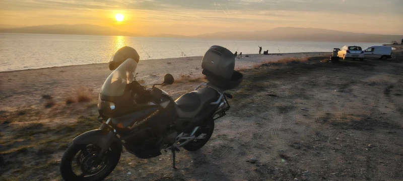 Honda Varadero XL1000V, снимка 6 - Мотоциклети и мототехника - 52796474